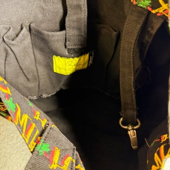 Gwen Stefani “Whatever it Takes” Art Canvas Bag - Picture 8 of 8